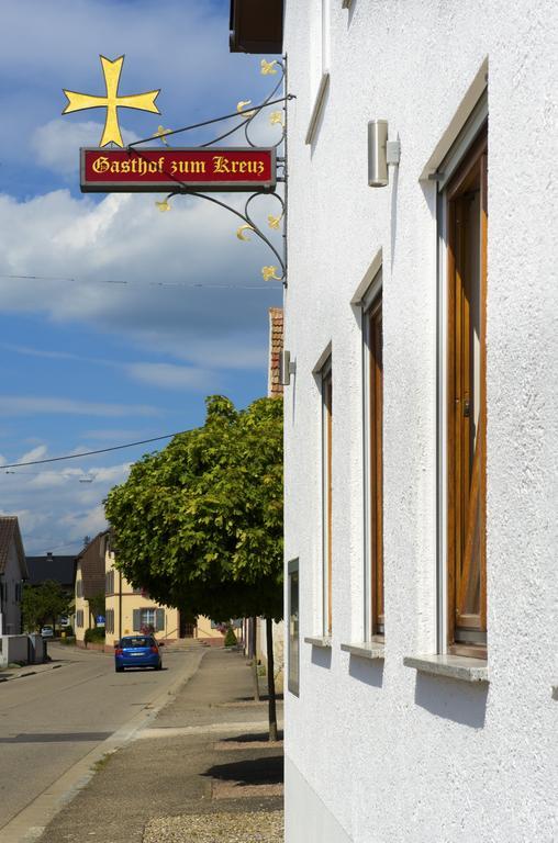 Gasthof Zum Kreuz Neuenburg am Rhein Dış mekan fotoğraf