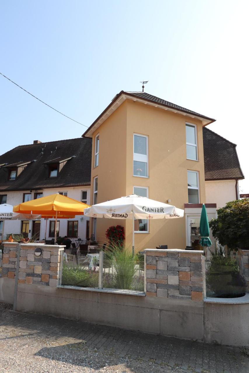Gasthof Zum Kreuz Neuenburg am Rhein Dış mekan fotoğraf